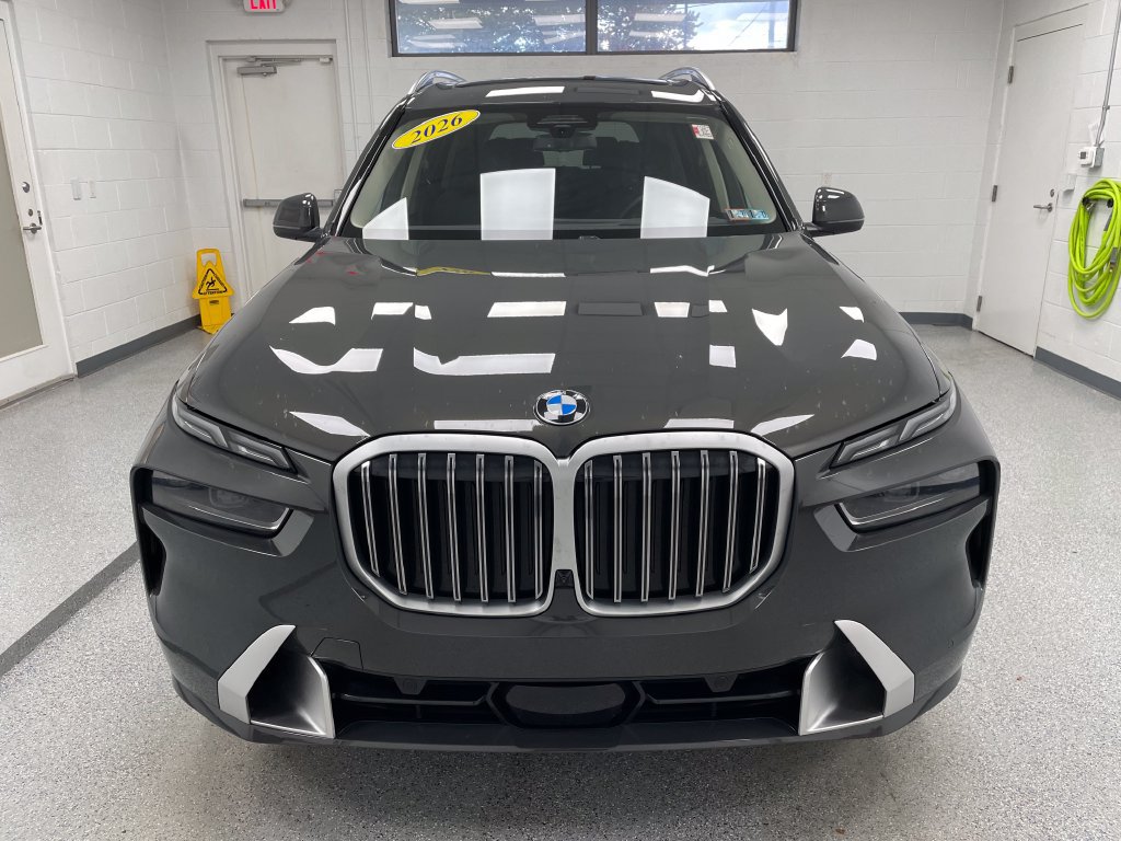 Certified 2026 BMW X7 xDrive40i AWD/4WD image 2