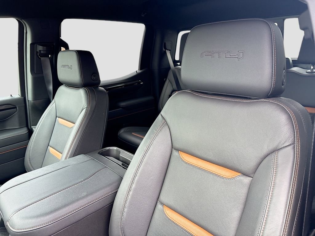 Used 2025 GMC Sierra 1500 AT4 image 22