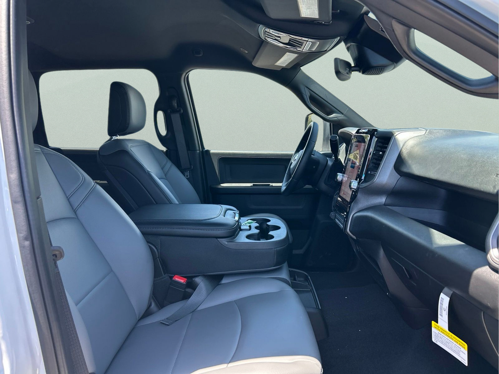 New 2026 RAM 3500 Tradesman AWD/4WD image 12