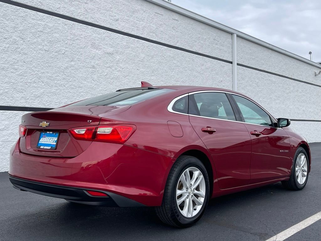 Used 2017 Chevrolet Malibu LT FWD image 6