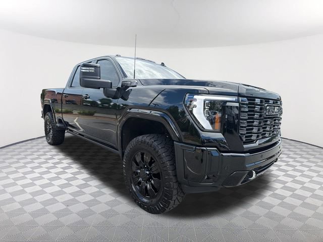 Used 2025 GMC Sierra 2500 Denali Ultimate AWD/4WD image 3