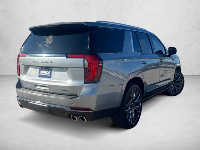Used 2025 GMC Yukon Denali Ultimate AWD/4WD image 5