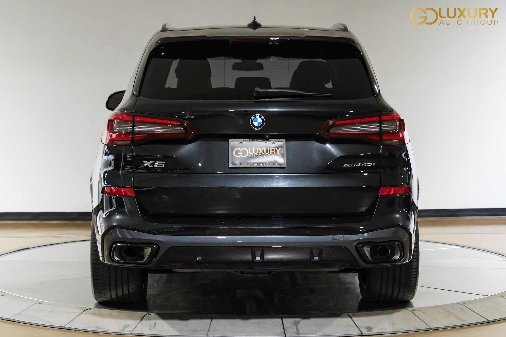 Used 2023 BMW X5 sDrive40i w/ Executive Package image 11