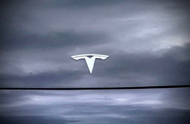 Used 2023 Tesla Model 3 Standard Range RWD image 4