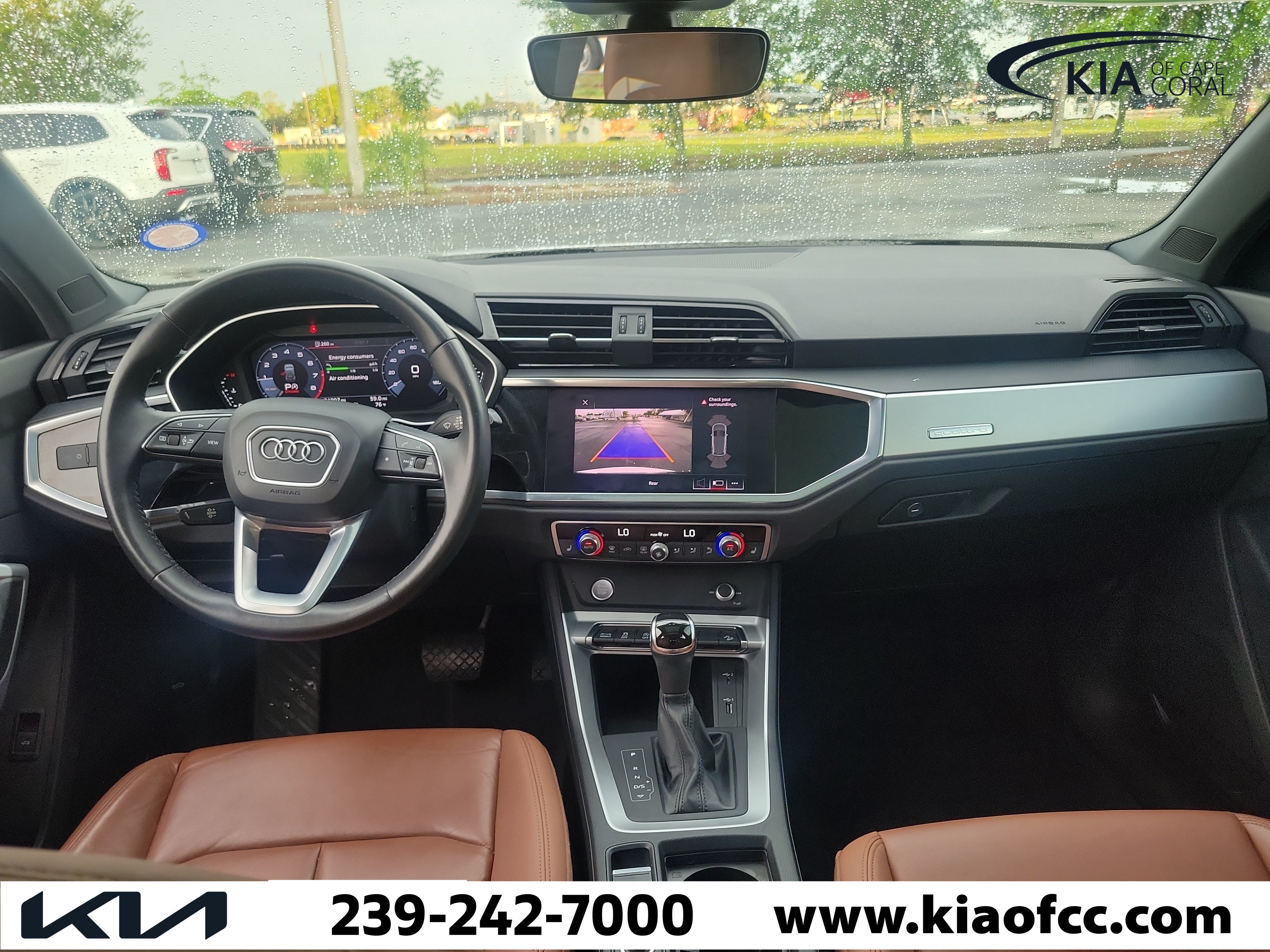 Used 2020 Audi Q3 2.0T Premium w/ Convenience Package AWD/4WD image 17