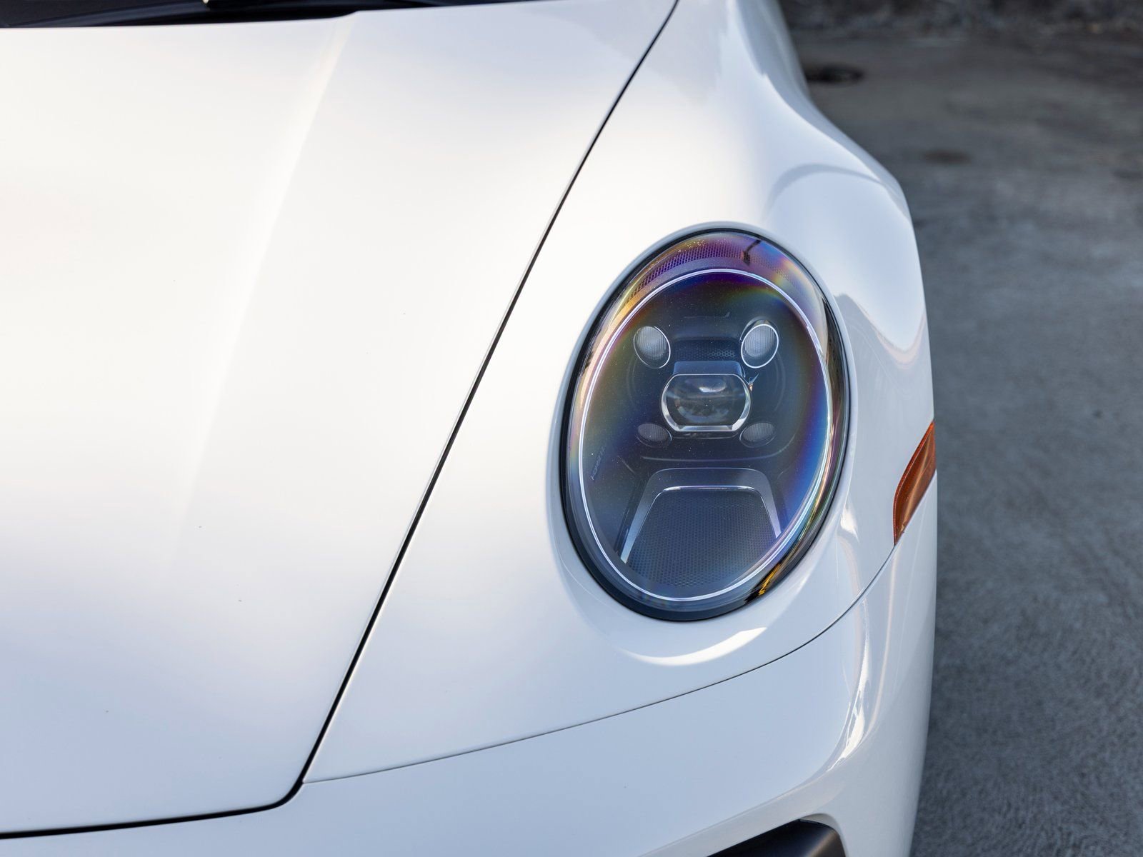 Certified 2020 Porsche 911 Carrera S w/ Premium Package RWD image 16