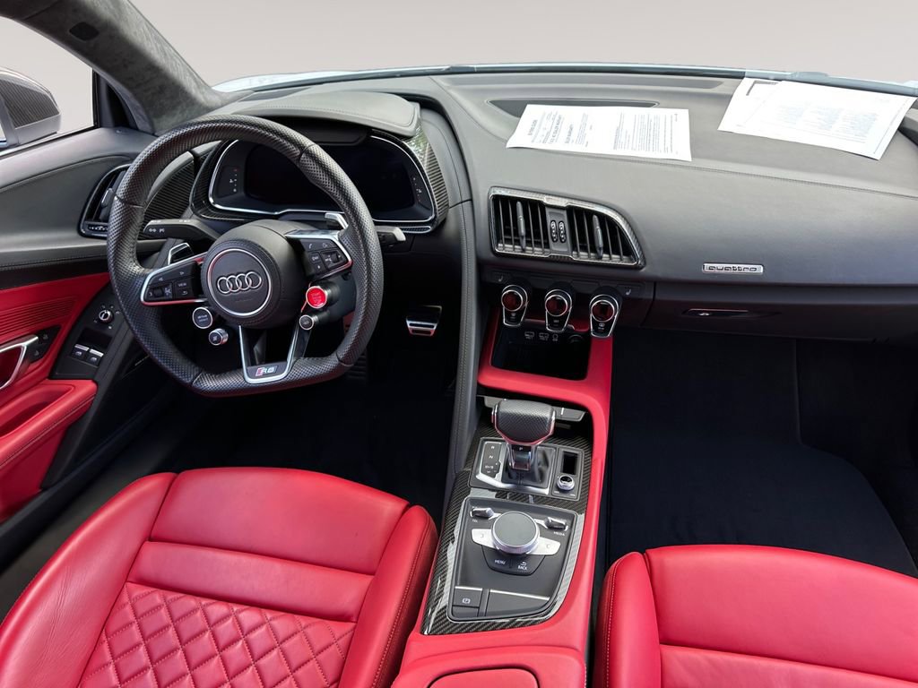Certified 2022 Audi R8 V10 performance AWD/4WD image 10