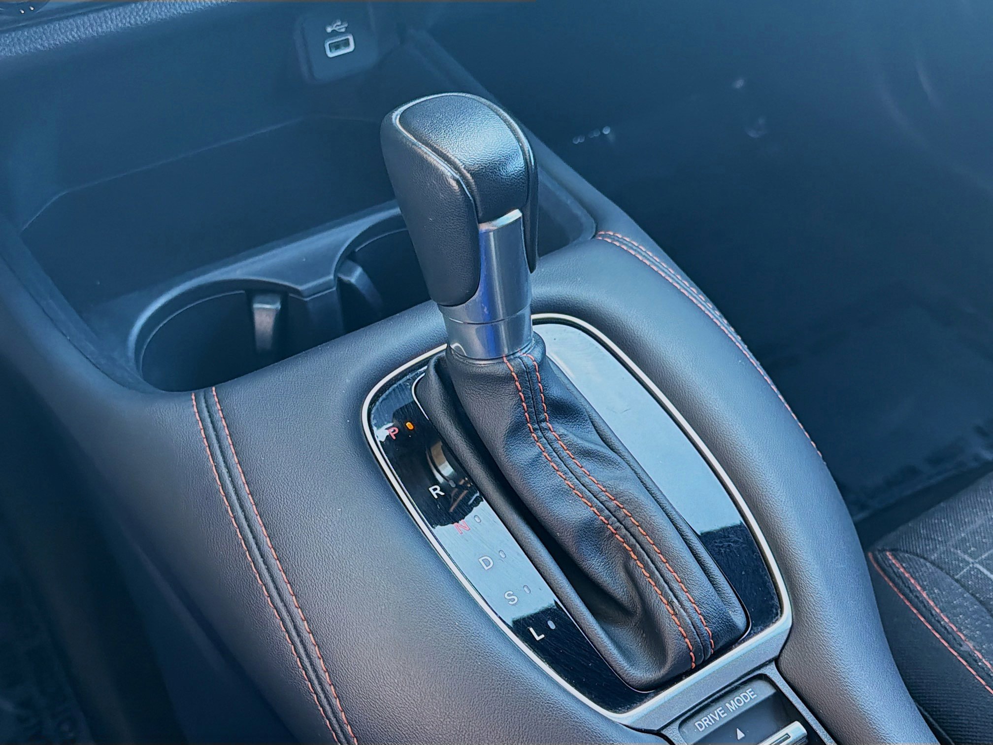 Used 2025 Honda HR-V Sport image 15