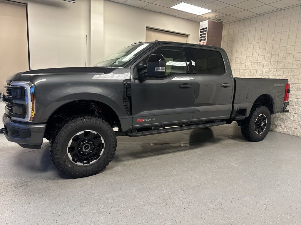 New 2026 Ford F350 Platinum w/ Tremor Off-Road Package image 15