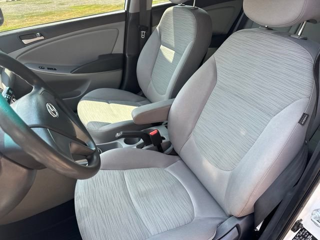 Used 2017 Hyundai Accent SE FWD image 14
