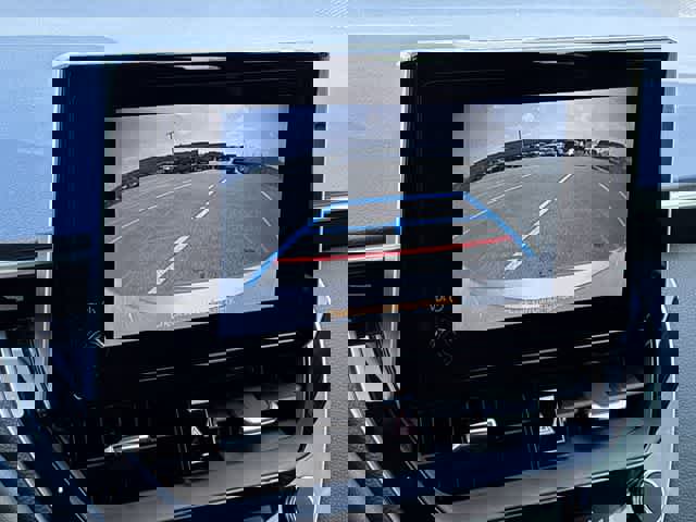 Used 2025 Toyota Corolla SE image 30