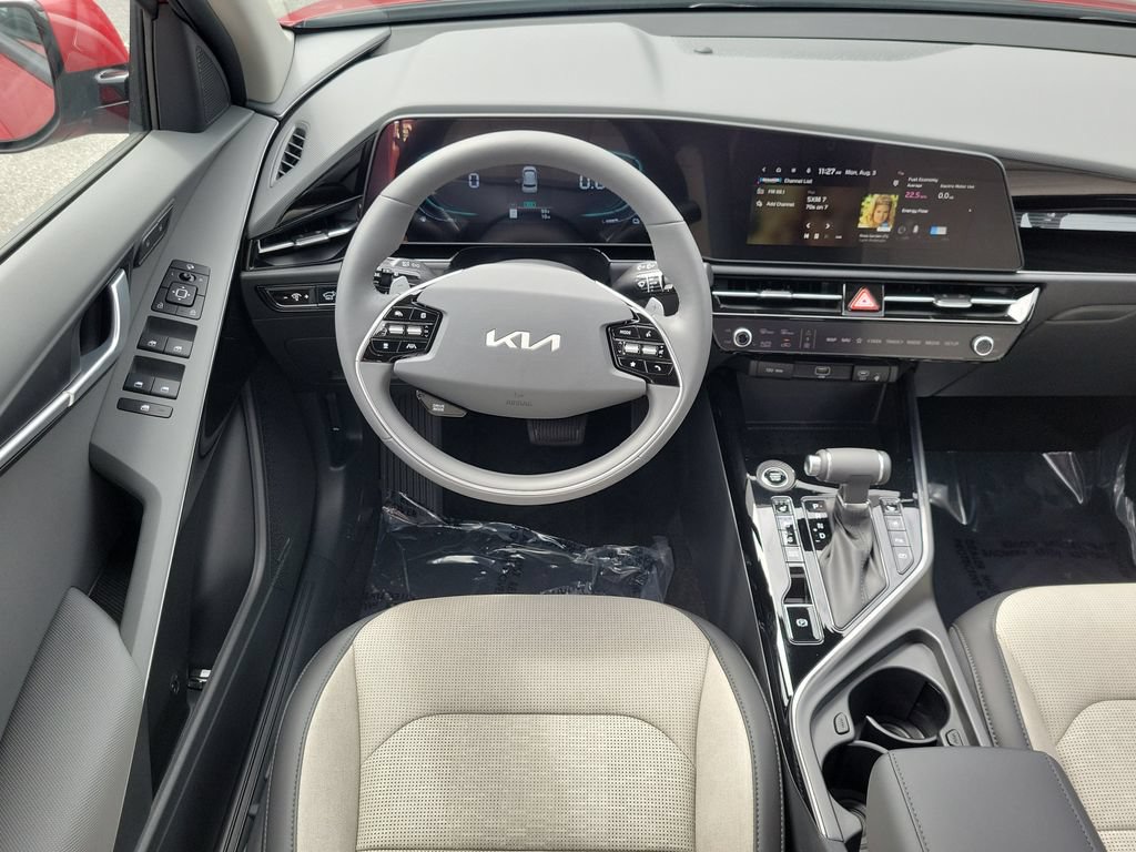 New 2026 Kia Niro FWD image 28