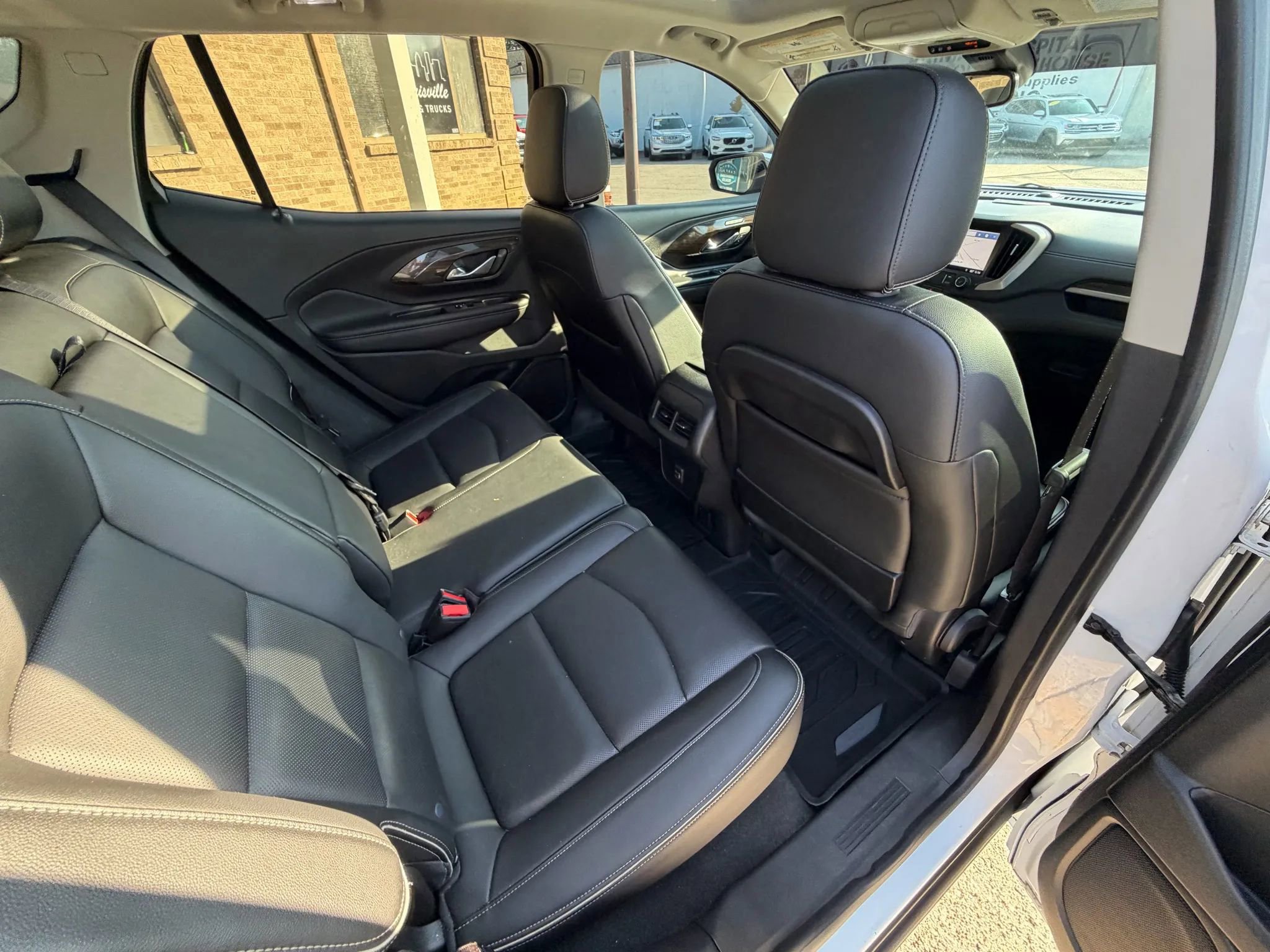 Used 2019 GMC Terrain Denali w/ Advanced Safety Package image 30