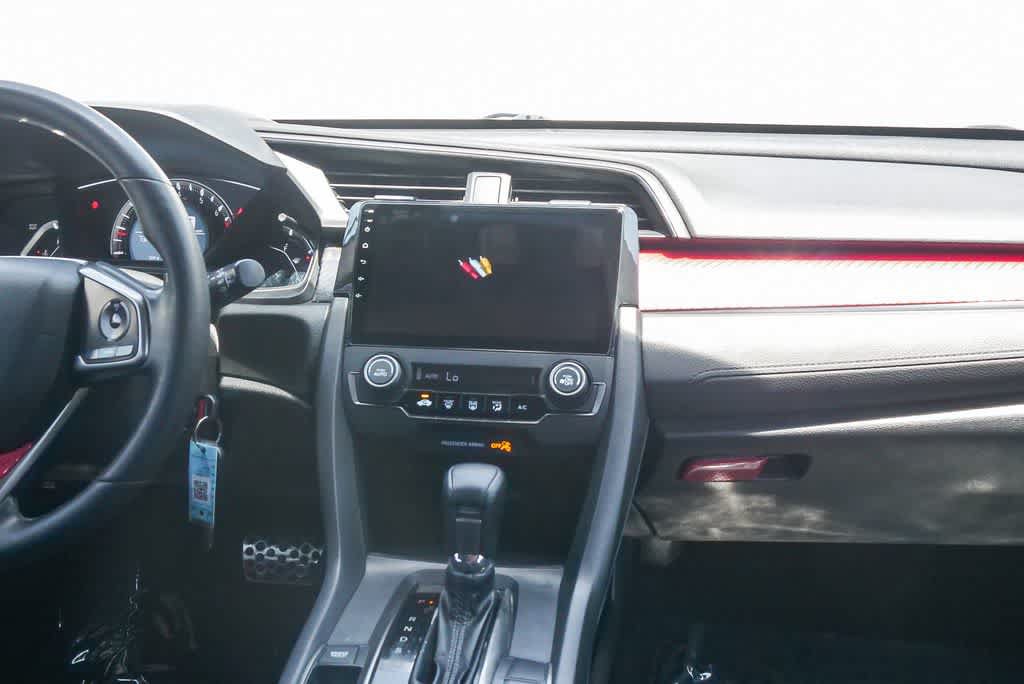 Used 2017 Honda Civic Sport image 11