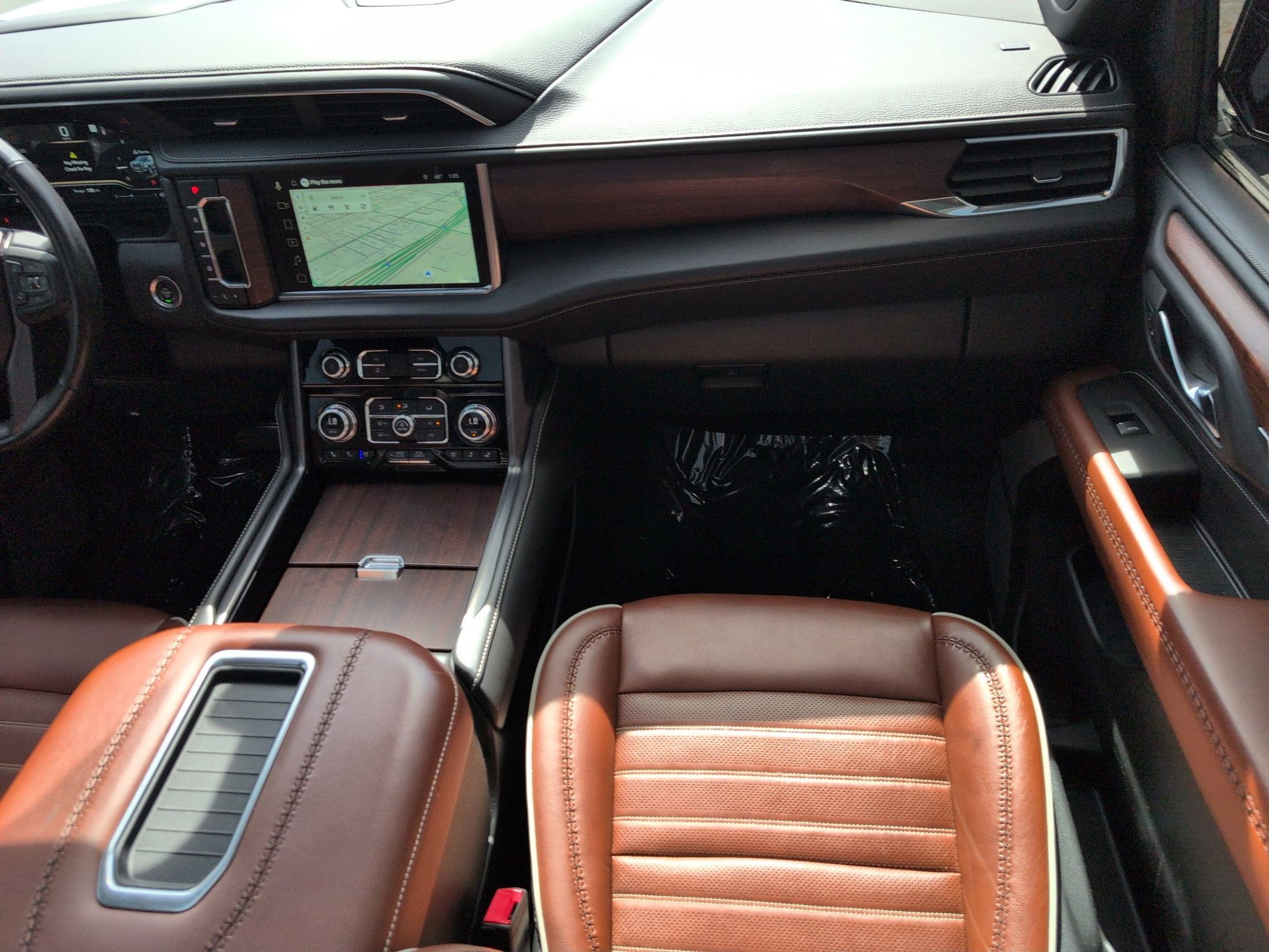 Used 2023 GMC Yukon Denali Ultimate AWD/4WD image 31