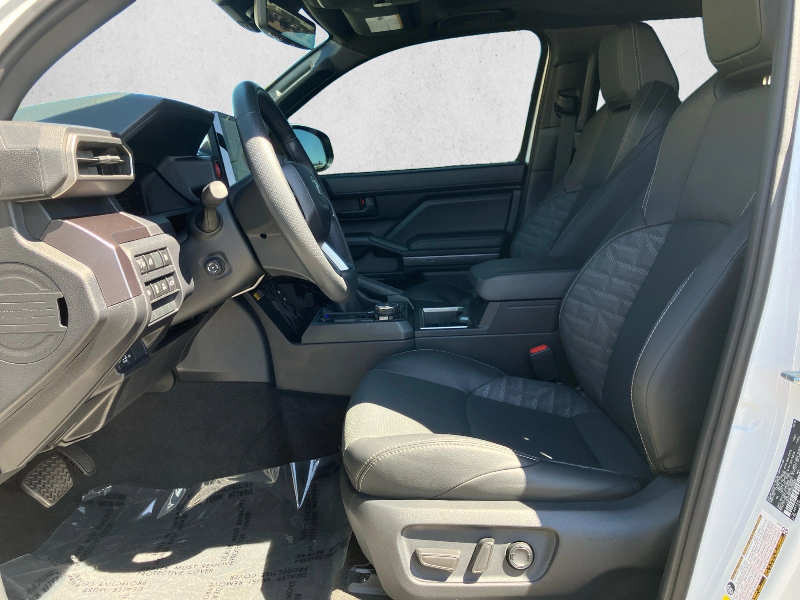 Used 2025 Toyota 4Runner TRD Off-Road Premium w/ Tow Technology Package AWD/4WD image 11