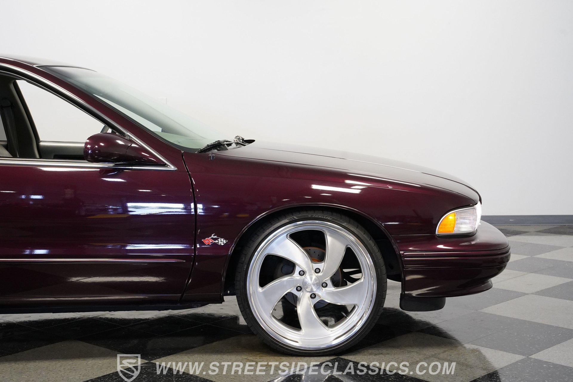 Used 1996 Chevrolet Impala SS RWD image 31