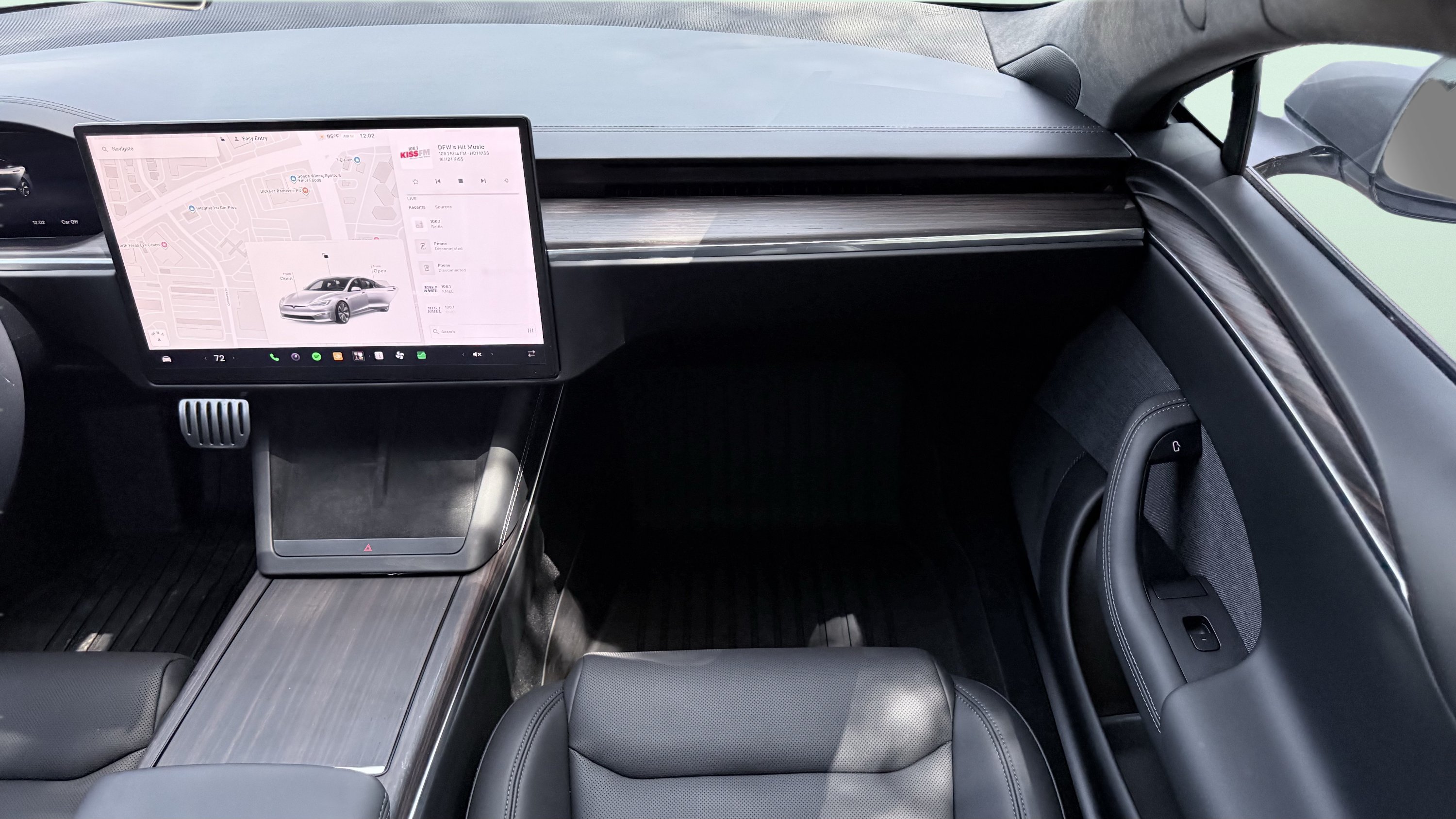 Used 2025 Tesla Model S AWD/4WD image 55