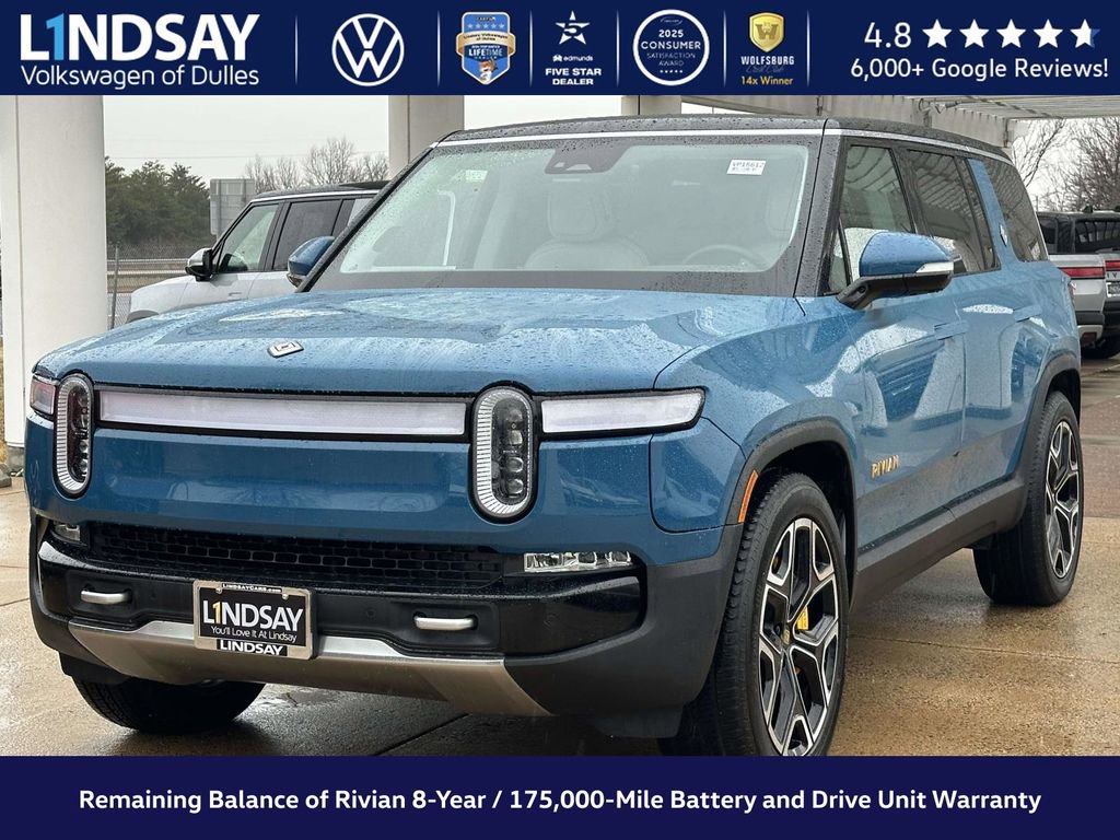 Used 2024 Rivian R1S Adventure image 4