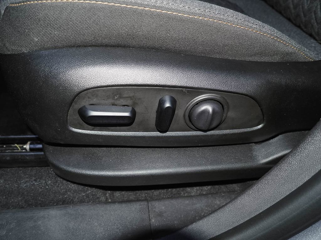 Certified 2024 Chevrolet Equinox LT AWD/4WD image 25