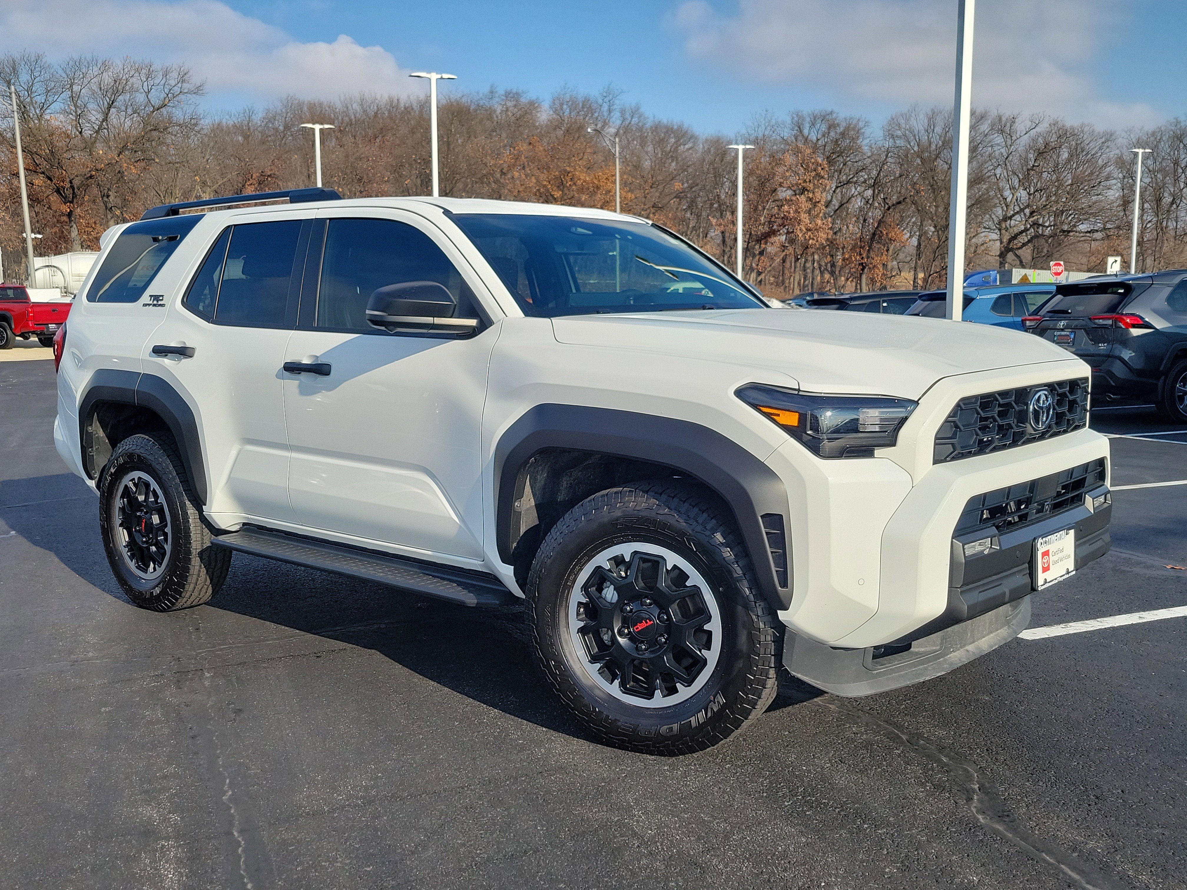 Certified 2025 Toyota 4Runner TRD Off-Road Premium image 2