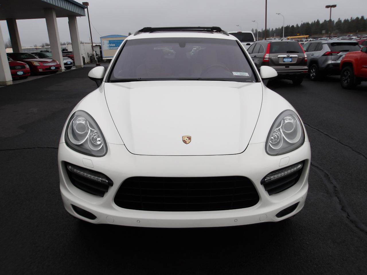 Used 2012 Porsche Cayenne Turbo AWD/4WD image 8
