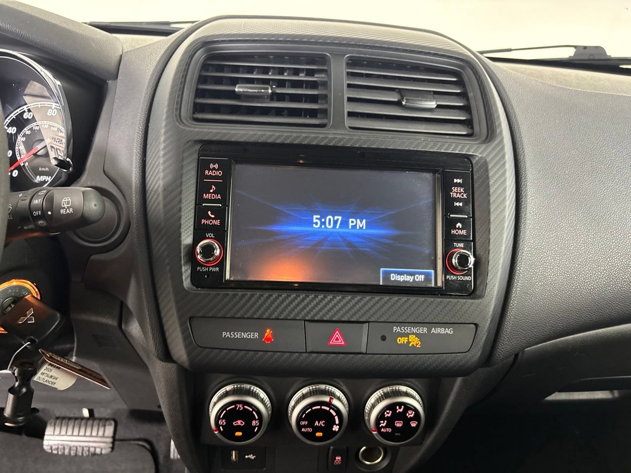 Used 2025 Mitsubishi Outlander Sport ES AWD/4WD image 16
