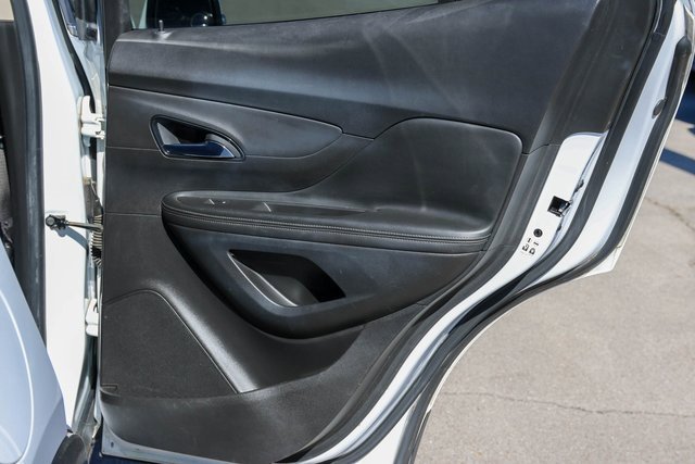 Used 2018 Buick Encore Preferred image 15