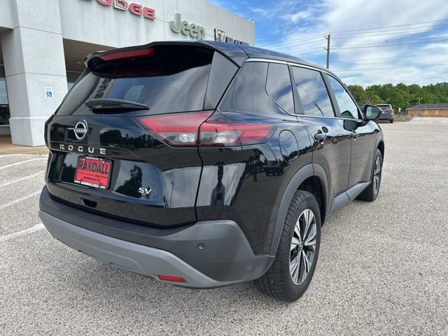 Used 2023 Nissan Rogue SV image 7