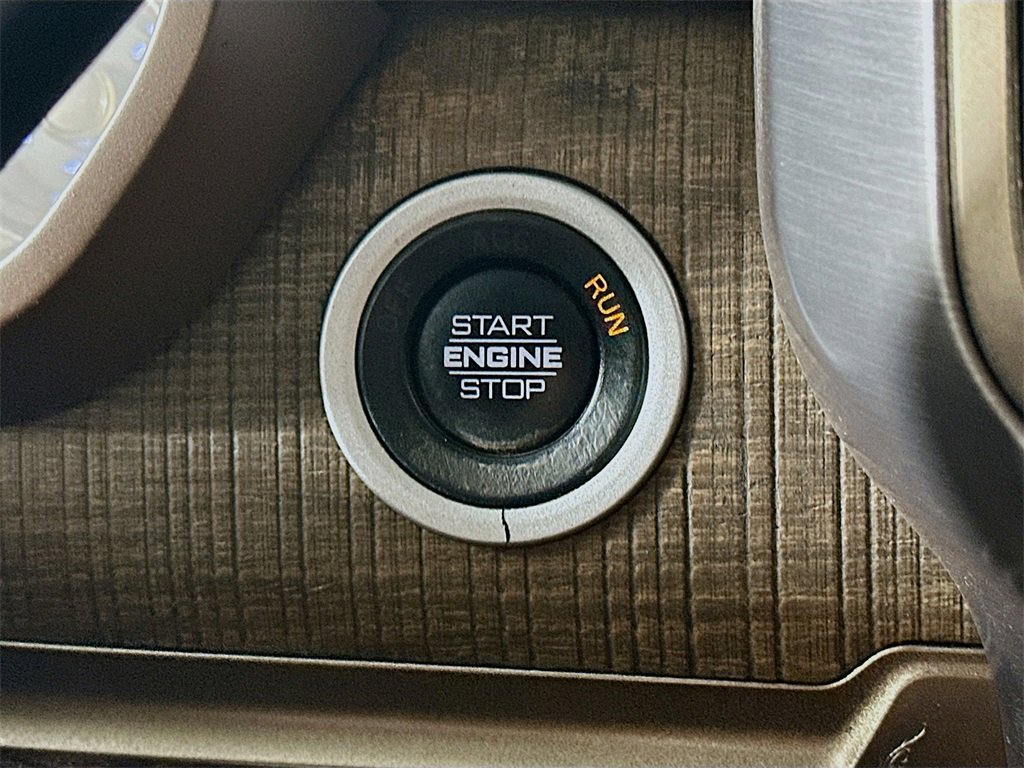 Used 2020 RAM 3500 Limited image 28