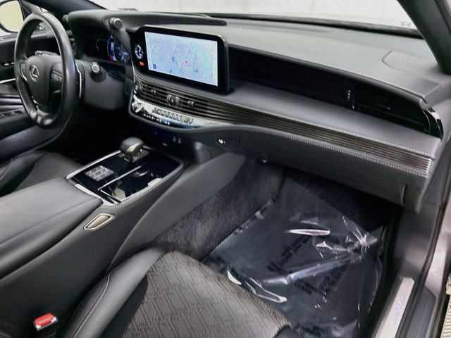 Used 2023 Lexus LS 500 F Sport AWD/4WD image 32