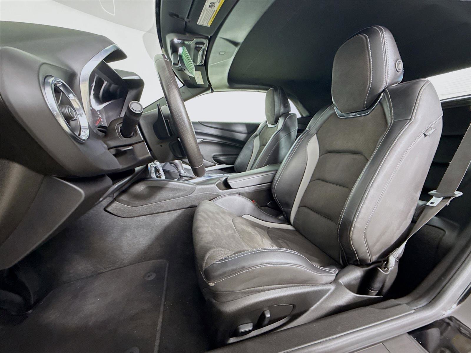 Used 2023 Chevrolet Camaro SS image 19