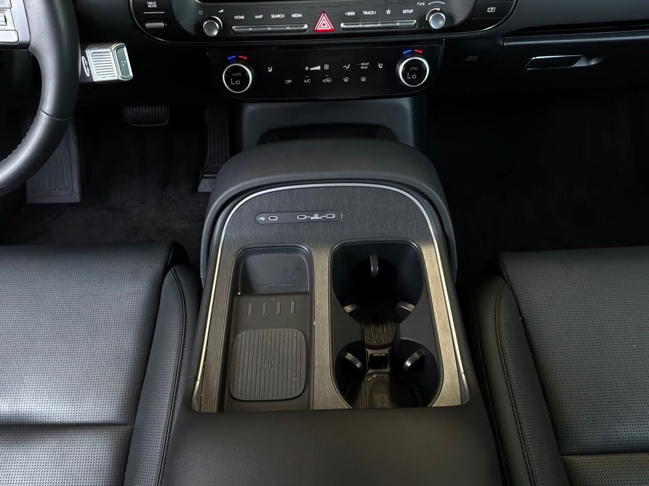 Used 2026 Hyundai Palisade SEL FWD image 19