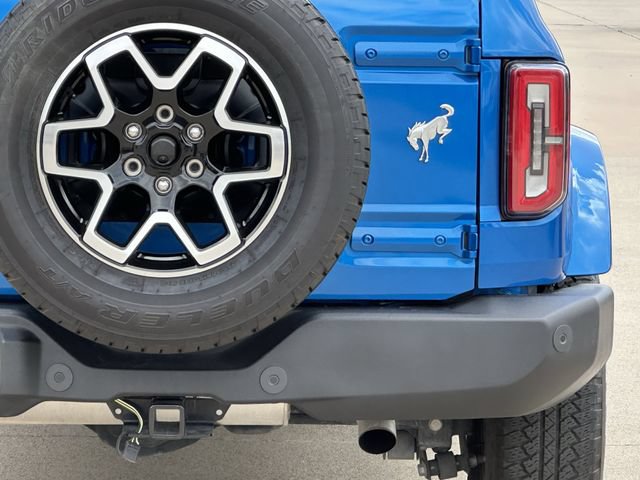 Used 2023 Ford Bronco Outer Banks AWD/4WD image 6