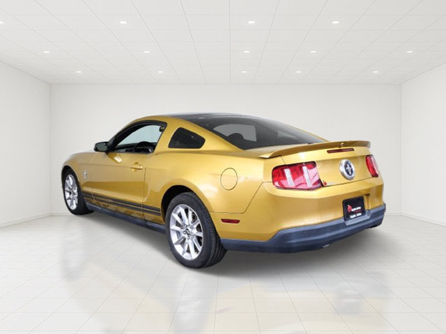Used 2010 Ford Mustang Coupe RWD image 5