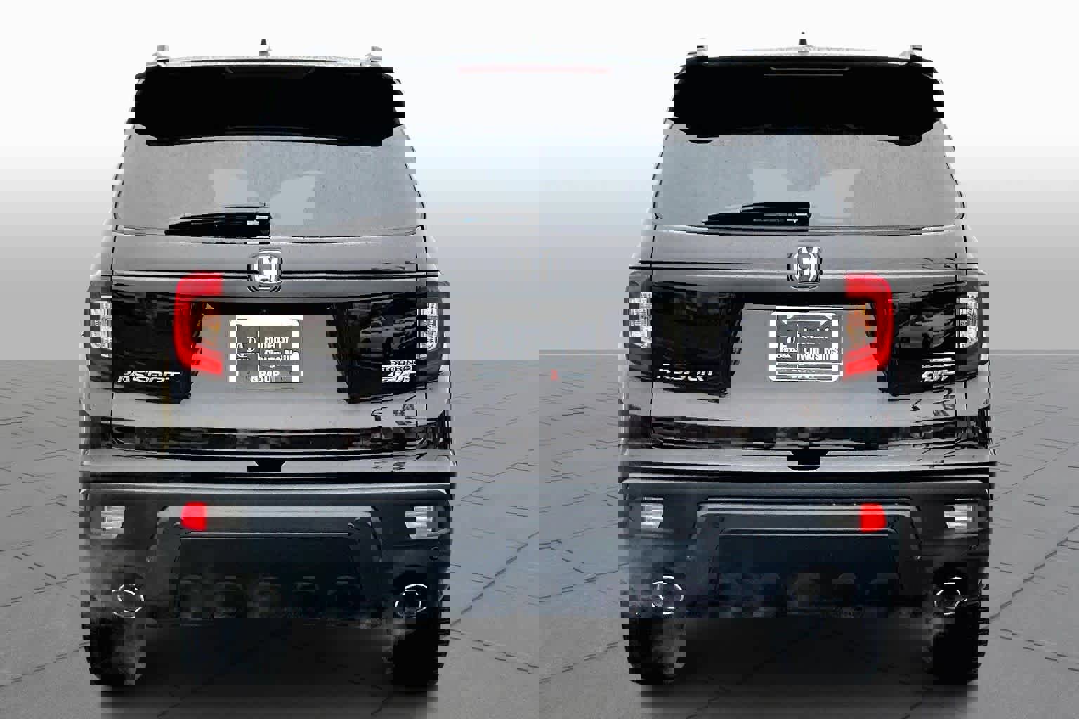 Used 2020 Honda Passport Touring image 4