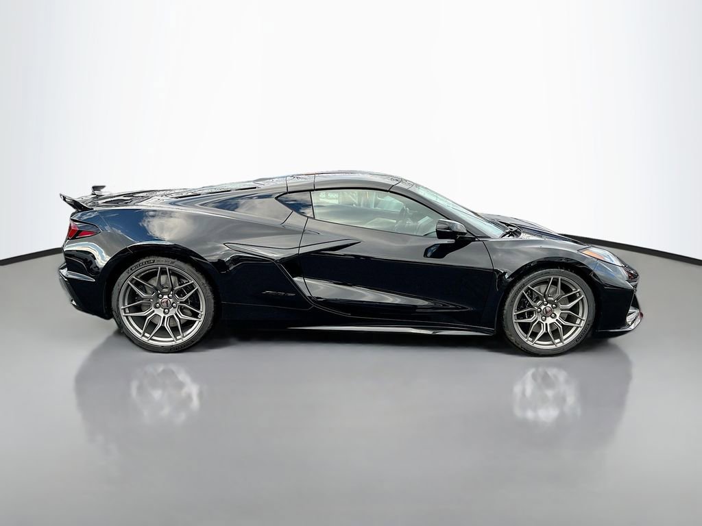 New 2026 Chevrolet Corvette Z06 w/ Battery Protection Package image 4