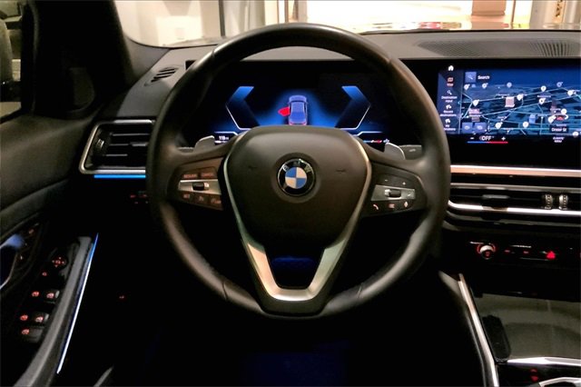 Used 2023 BMW 330i Sedan image 5