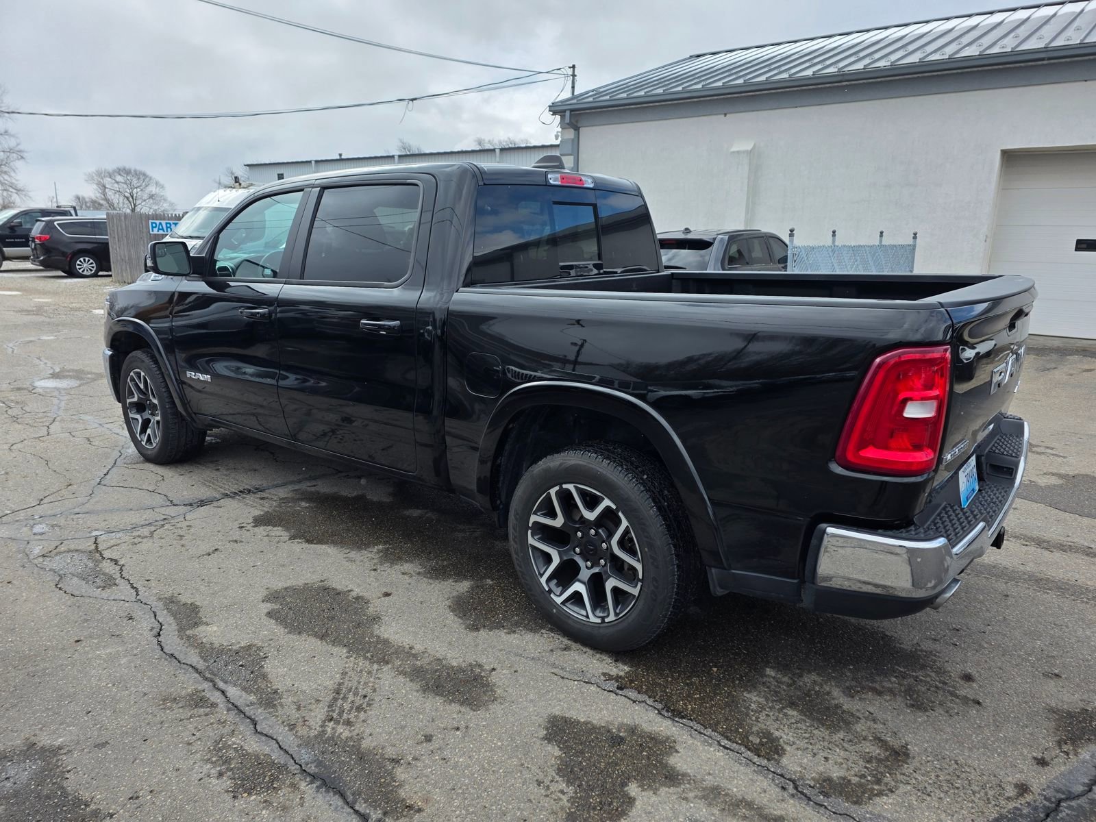 Used 2025 RAM 1500 Laramie image 7