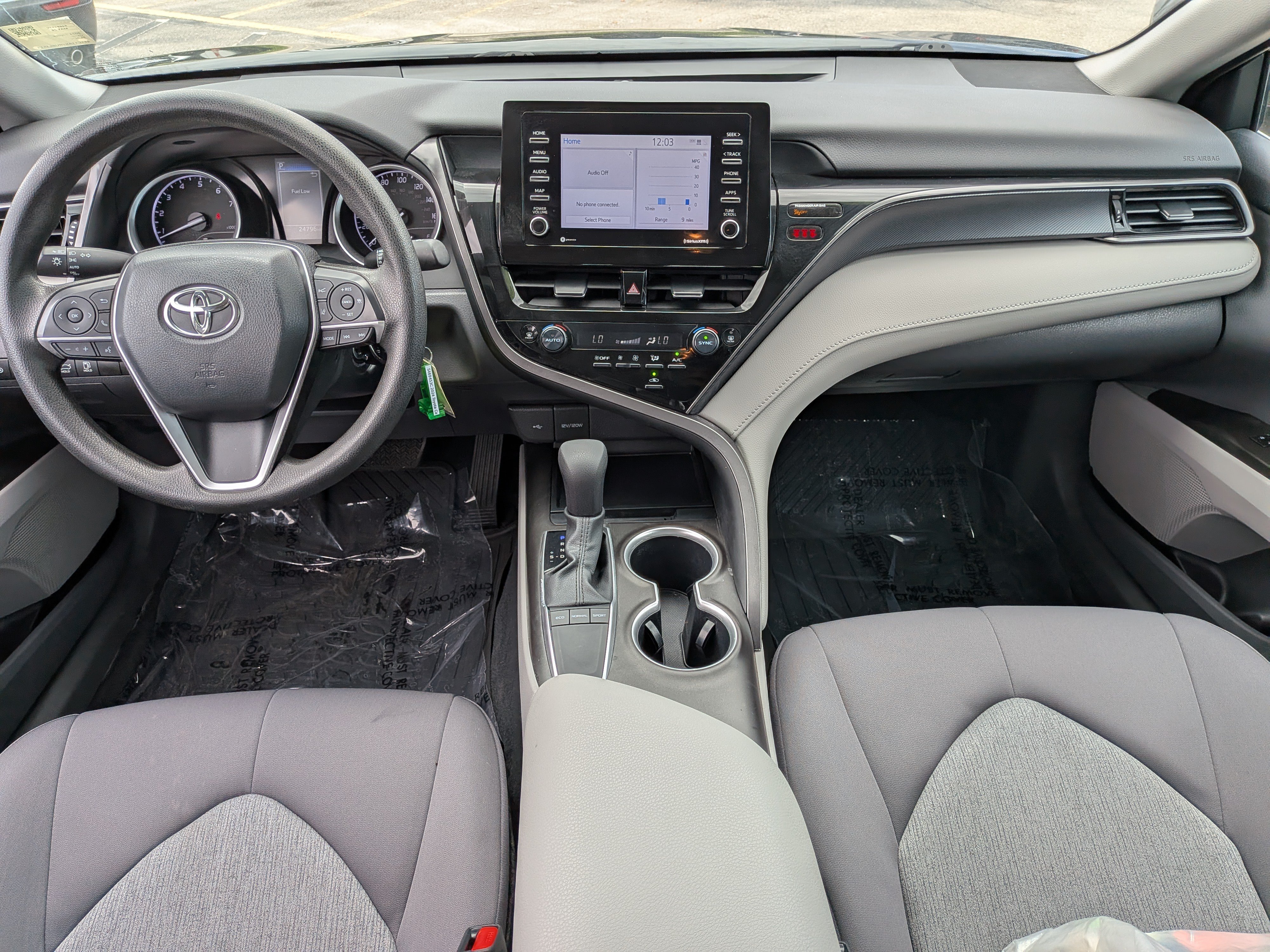 Used 2024 Toyota Camry LE FWD image 14