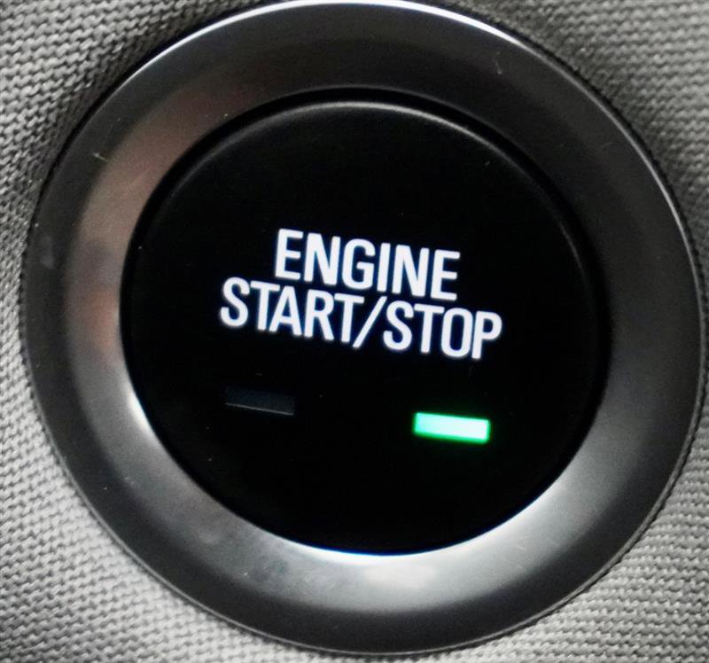 Used 2018 Chevrolet Malibu LT image 25