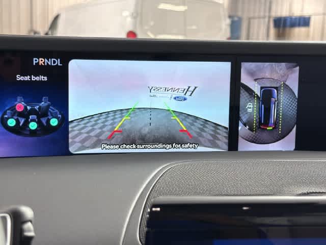 New 2026 Lincoln Nautilus Premier AWD/4WD image 6