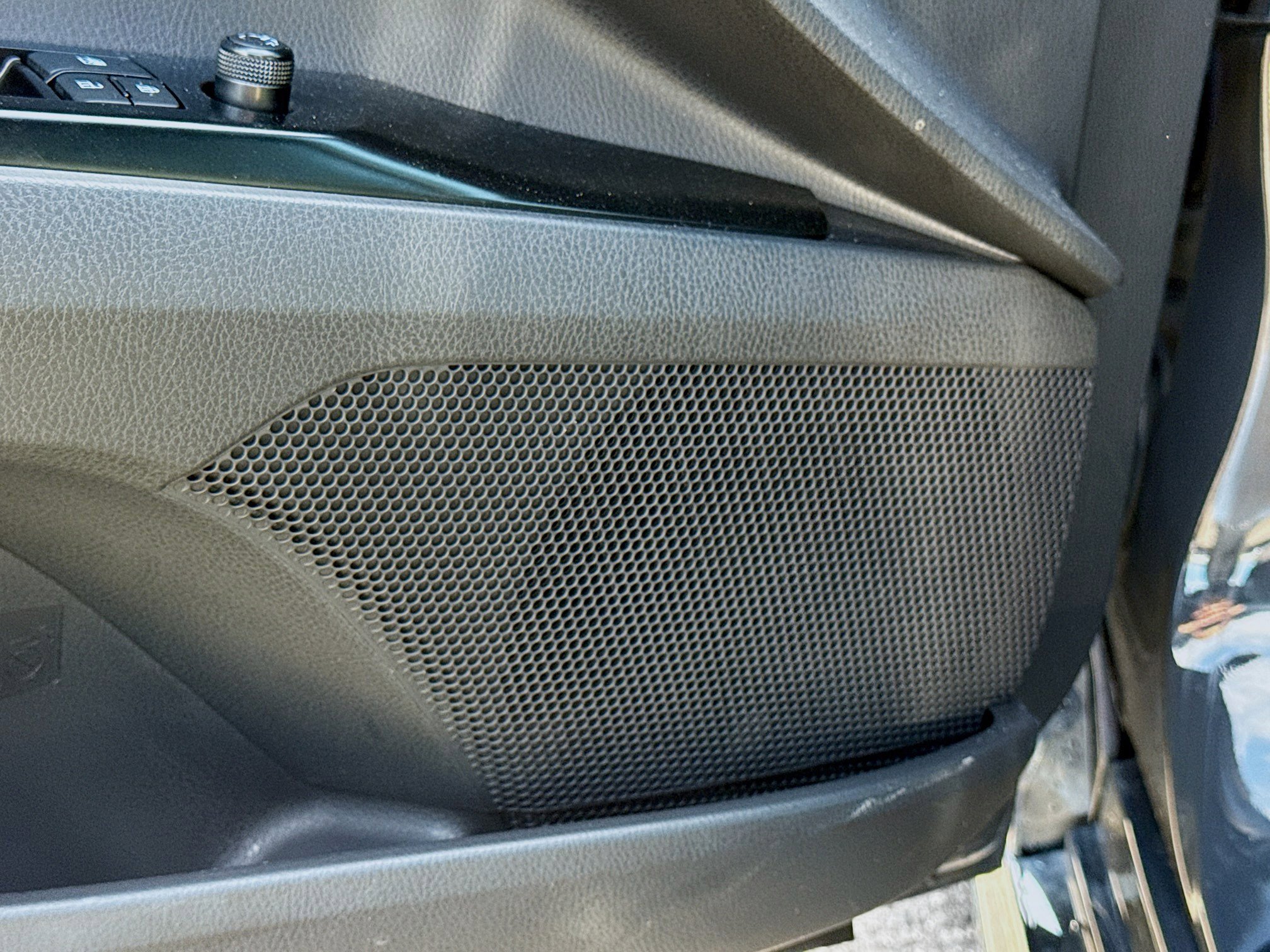 Used 2025 Toyota Camry SE image 22