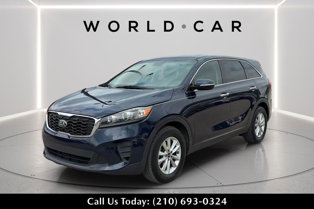 Used 2019 Kia Sorento FWD V6 image 3