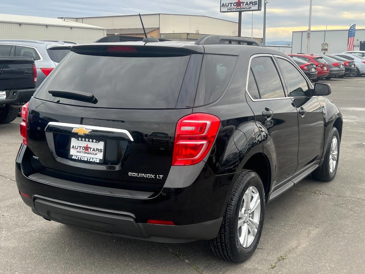 Used 2016 Chevrolet Equinox LT w/ Convenience Package AWD/4WD image 4