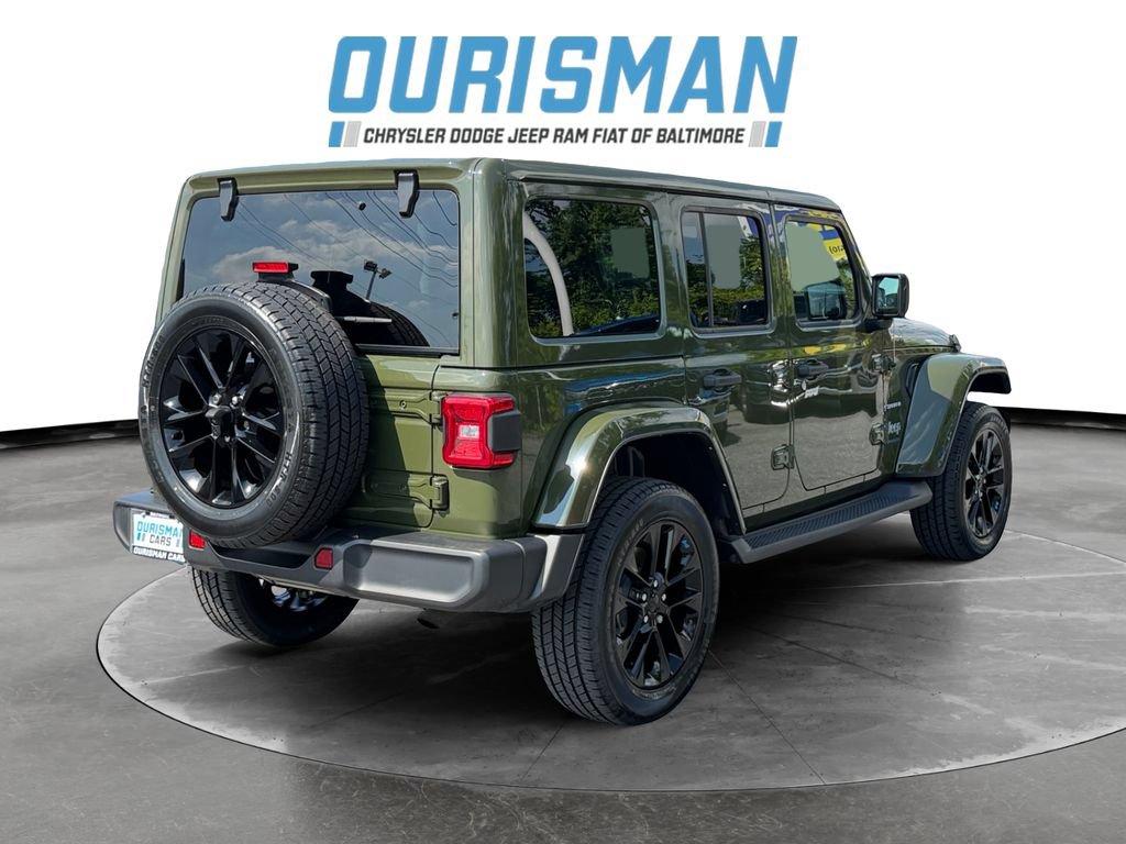 Used 2023 Jeep Wrangler Unlimited Sahara w/ Cold Weather Group AWD/4WD image 6