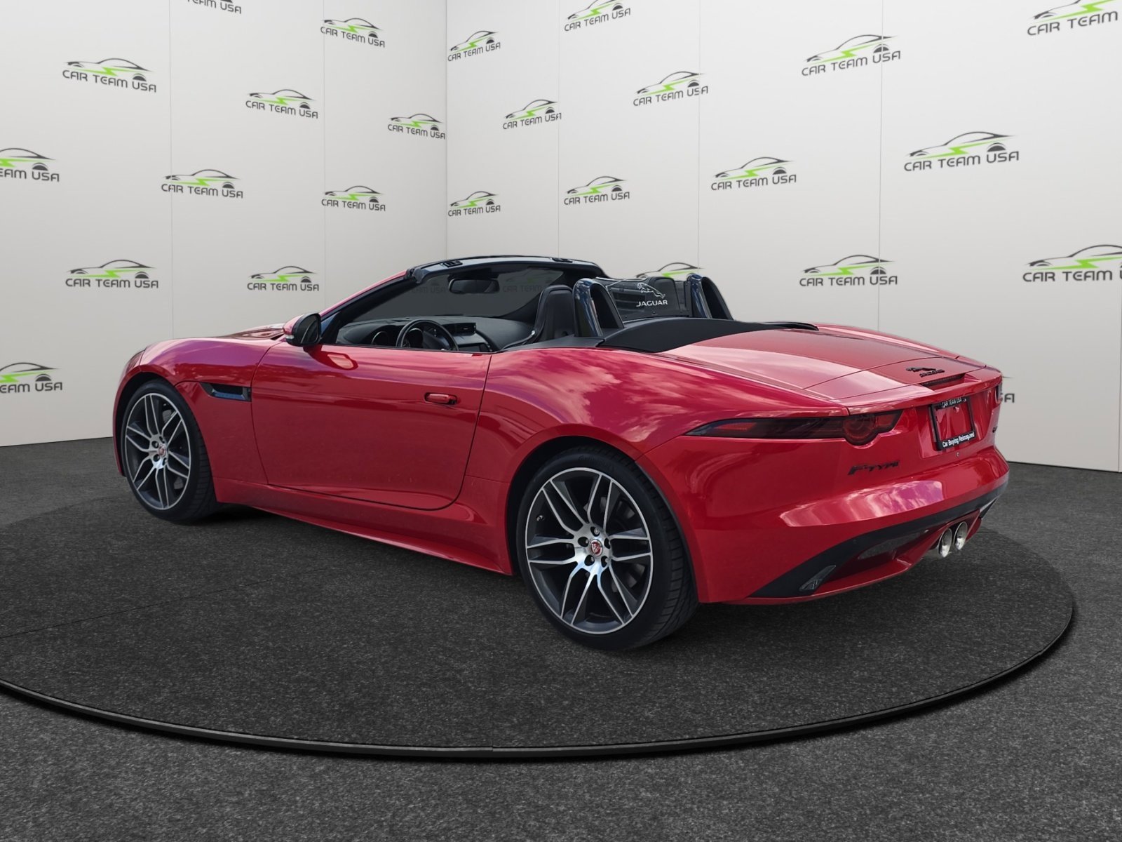 Used 2018 Jaguar F-TYPE R-Dynamic image 20