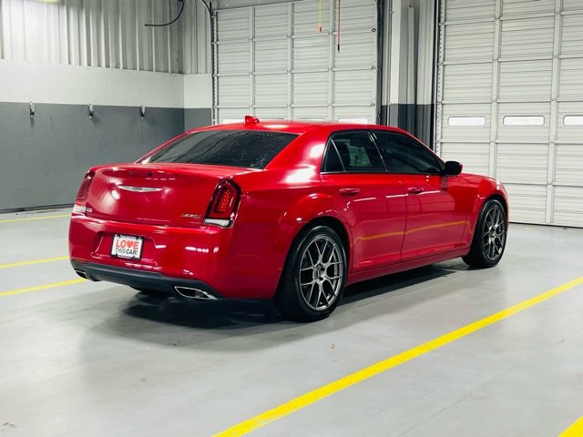 Used 2016 Chrysler 300 S image 18