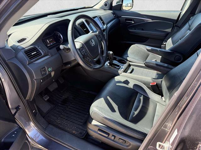 Used 2017 Honda Pilot EX-L image 9