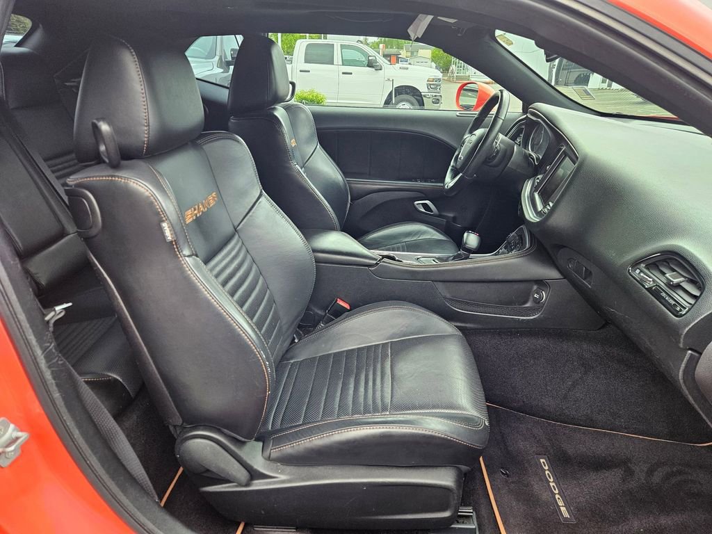 Used 2016 Dodge Challenger R/T Plus RWD image 16